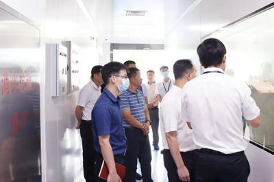 賀州市副市長劉洪軍一行蒞臨愛寵生物集團廣西工廠考察，共話寵物服務產業發展新篇章